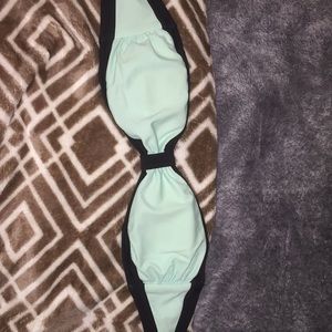 Strapless bathing suit top